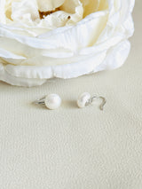 ROSA - Classic Freshwater Pearl Earrings In Silver