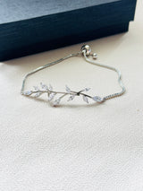 The Ivy – Silver Leaf Crystal Adjustable Bracelet