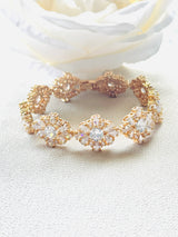 Aurora – Gold Floral Bracelet