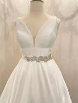 AVERY - Ornate Flower And Leaf Multi-Shaped Crystal Belt Sash In Silver