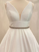 GEORGIE - Scalloped Crystal-Covered Belt Sash In Silver