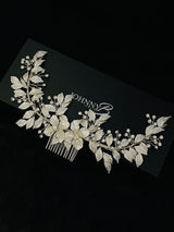 BELLA – Metal Petal Flowers With Rhinestone Hair Comb In Silver