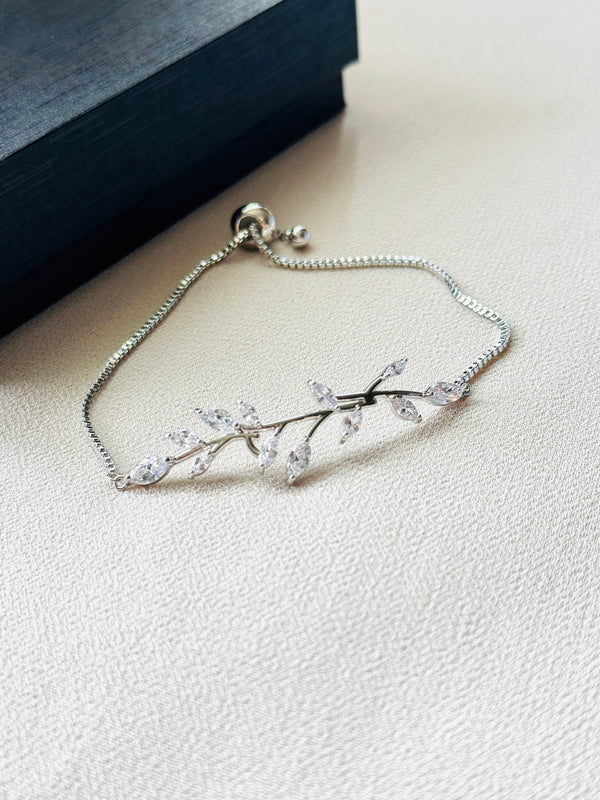The Ivy – Silver Leaf Crystal Adjustable Bracelet