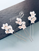 JASMINA- WHITE FLOWER HAIRPINS