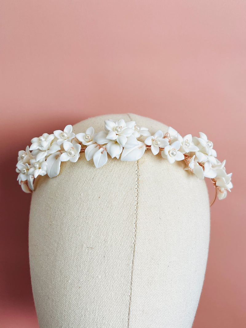 JASMINA- CLAY FLOWER AND LEAVES WITH PEARL TIARA