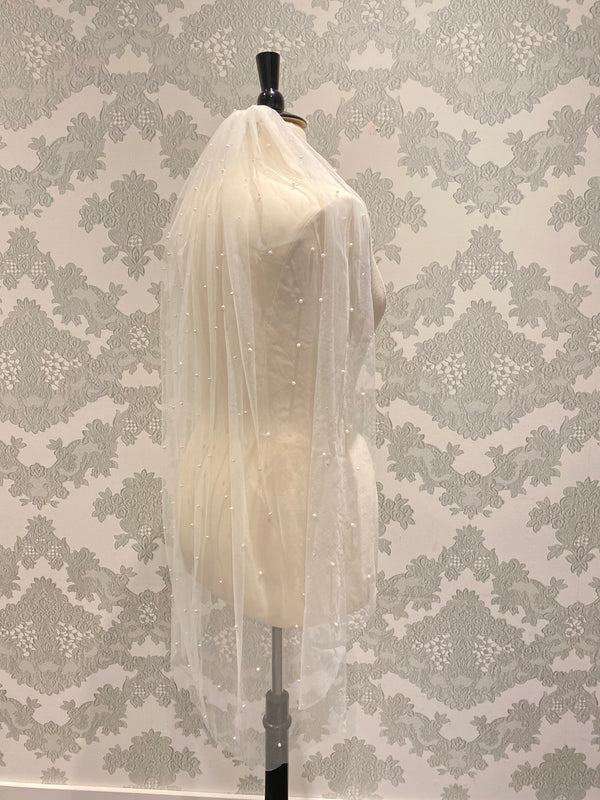 JACQUELINE - All-Over Pearl Veil