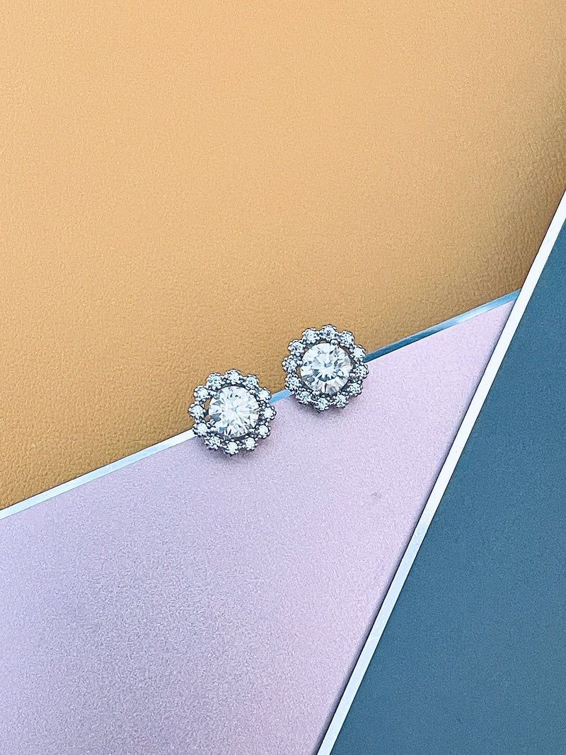 ARIA - 1ct Moissanite Floral Cluster Stud Earrings In Silver