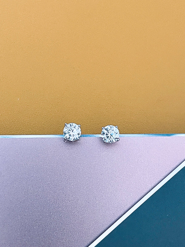 EMMA - 1ct Four Prong Setting Moissanite Stud Earrings In Silver