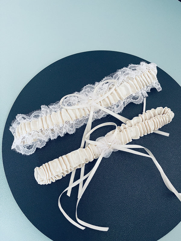 ELSA - 2Pcs Ivory Regal Ties Knot Garter