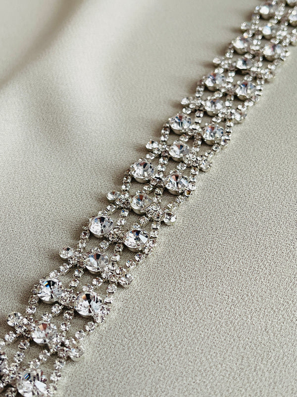 VIVECA - Unique All-Crystal Open-Weave Belt Sash In Silver