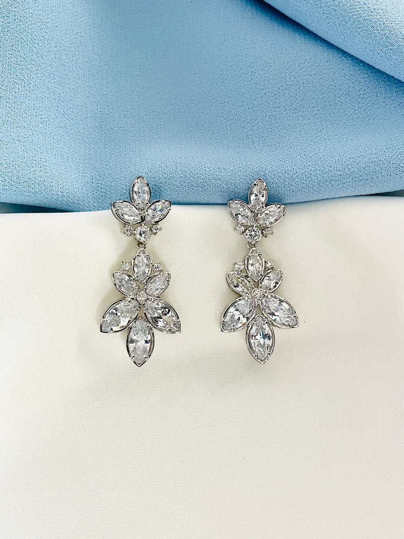 COLLETTE - Marquise Leaf-Shaped Crystal Drop Earrings In Silver
