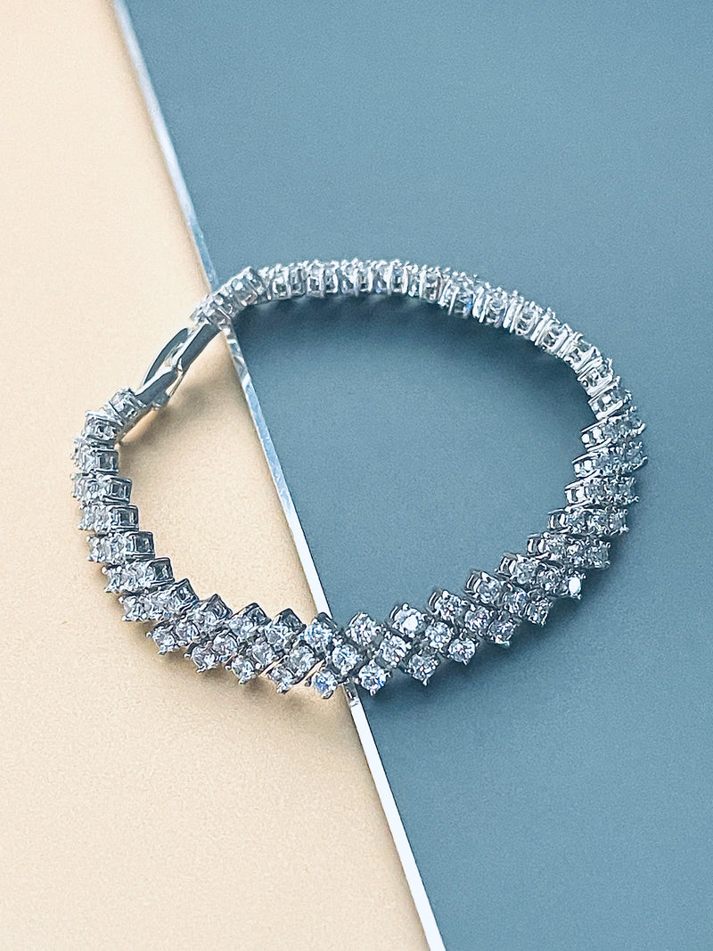 SAVANNAH - 6.5" Three-Stone Diagonal-Pattern Multi-CZ Bracelet In Silver