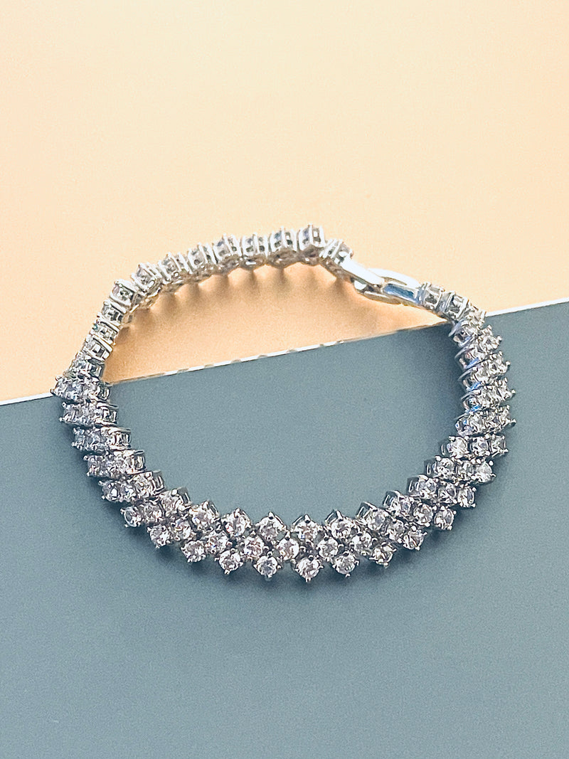 SAVANNAH - 6.5" Three-Stone Diagonal-Pattern Multi-CZ Bracelet In Silver