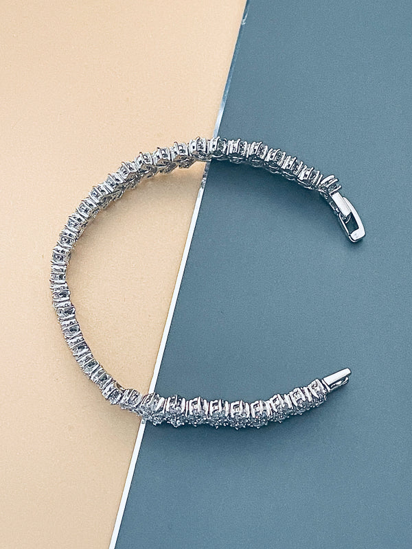 SAVANNAH - 6.5" Three-Stone Diagonal-Pattern Multi-CZ Bracelet In Silver