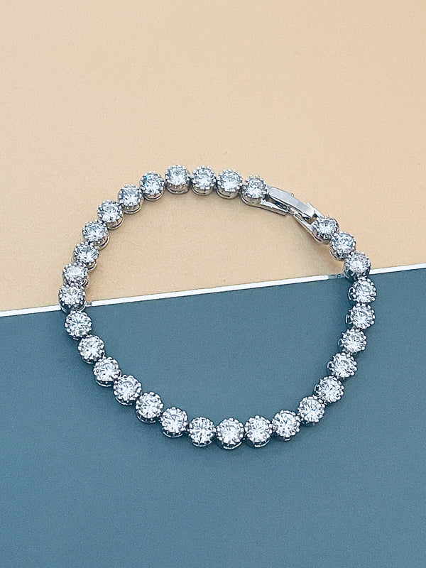CHEYENNE - 6.5" Simple Round CZ Bracelet In Silver
