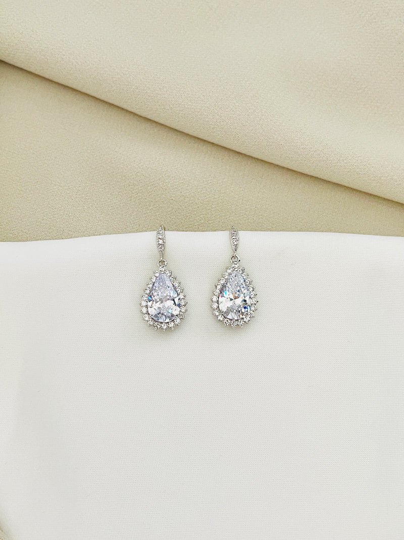 GRACIA - Classic Delicate Teardrop CZ Crystal Earrings