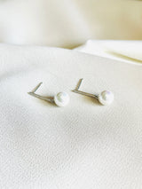 AURELIA - Elegant Drop Pearl Earrings