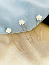 JASMINA- 3PCS CLASSIC SMALL CLAY FLOWER WITH PEARL HAIR PINS