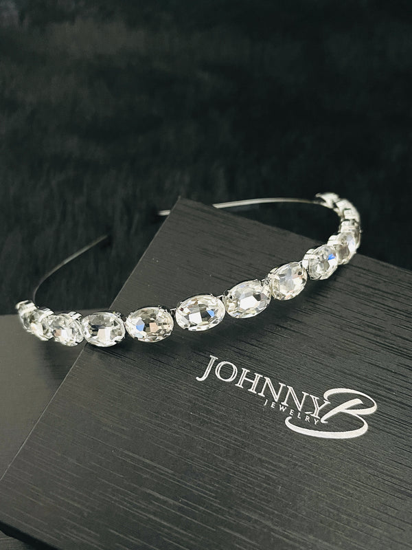 AGNES - OVAL CUT CRYSTAL TIARA IN SILVER