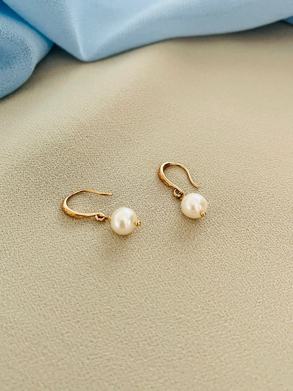 PEARLENE - CLASSICS DANITY 8-8.5MM FRESHWATER PEARL EARRINGS