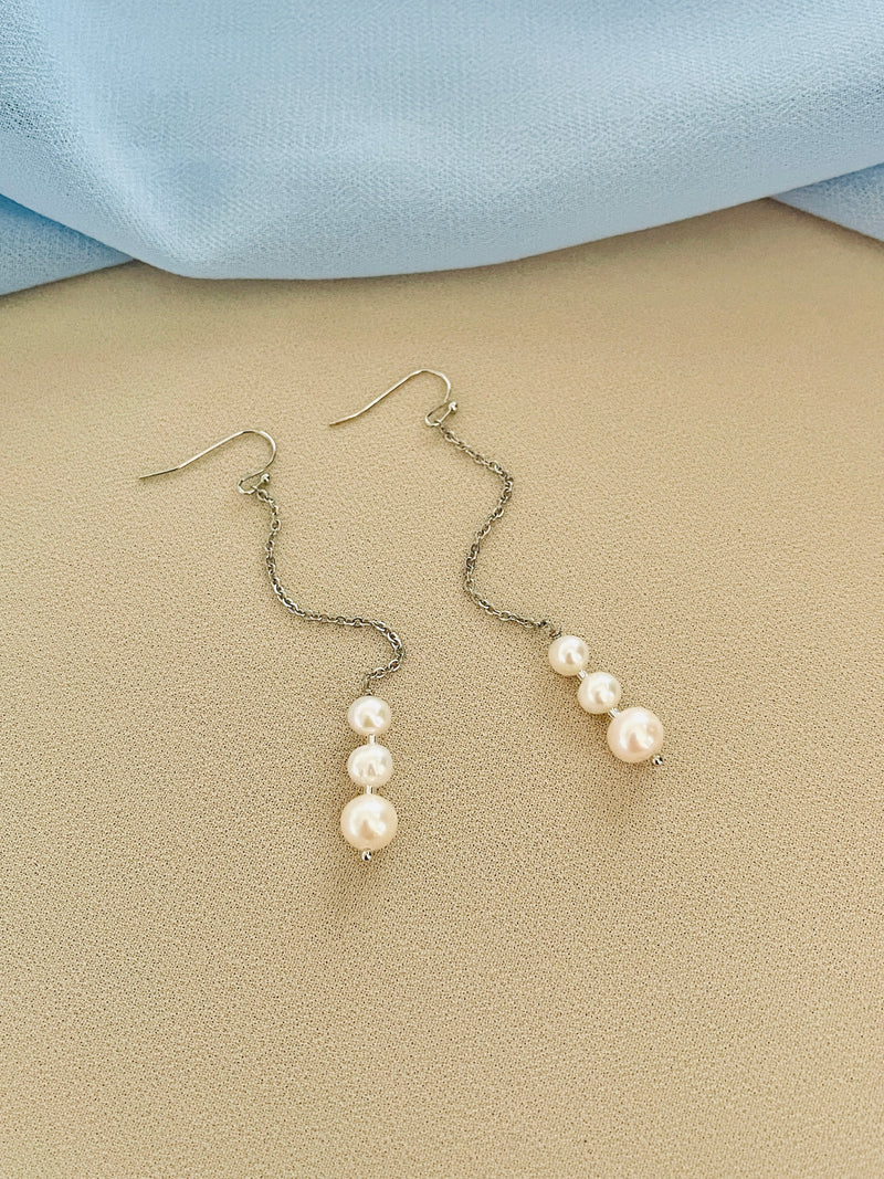 PEARLENE - CHAIN WITH DAINTY 6.5-8.5MM FRESHWATER PEARL