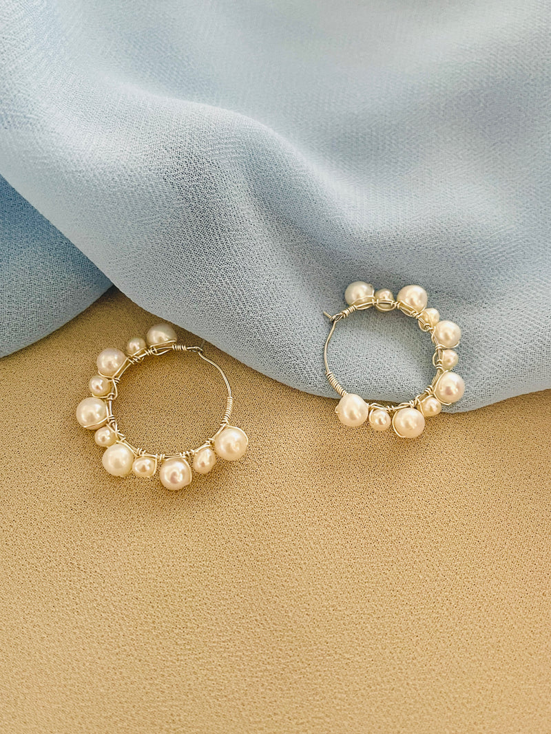 PEARLENE - MULTI-SIZE 4.5-6.5mm FRESHWATER PEARL HOOP EARRINGS