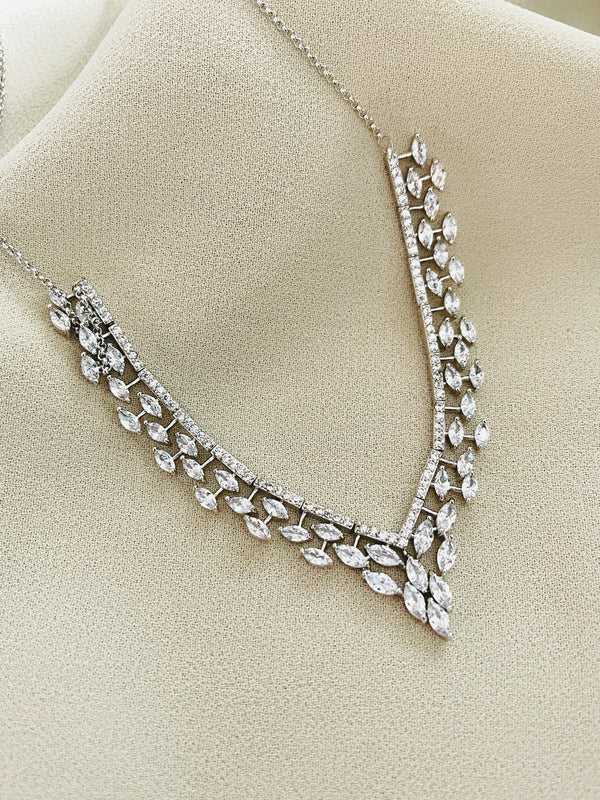 KAYDENCE - Elegant “V”-Shaped CZ Necklace In Silver