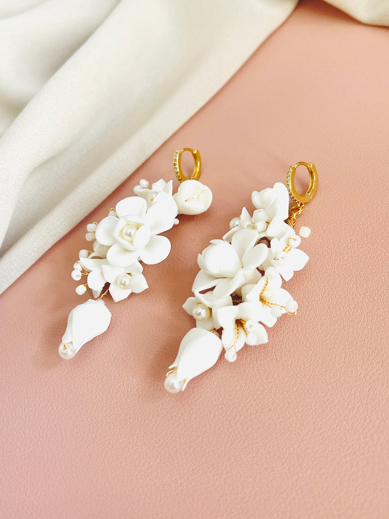 JASMINA- 7CM CLAY FLOWER AND BEADED EARRINGS