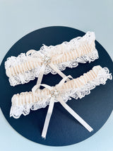 LUISA - 2Pcs Center Crystal Ivory Garter