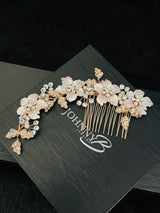 ZELENA – Large Flowers With Rhinestone Leaves Hair Comb