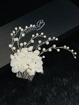 ZELIA – Large White Flowers With Crystal Leaves And Pearl Sprays Hair Comb In Silver - JohnnyB Jewelry