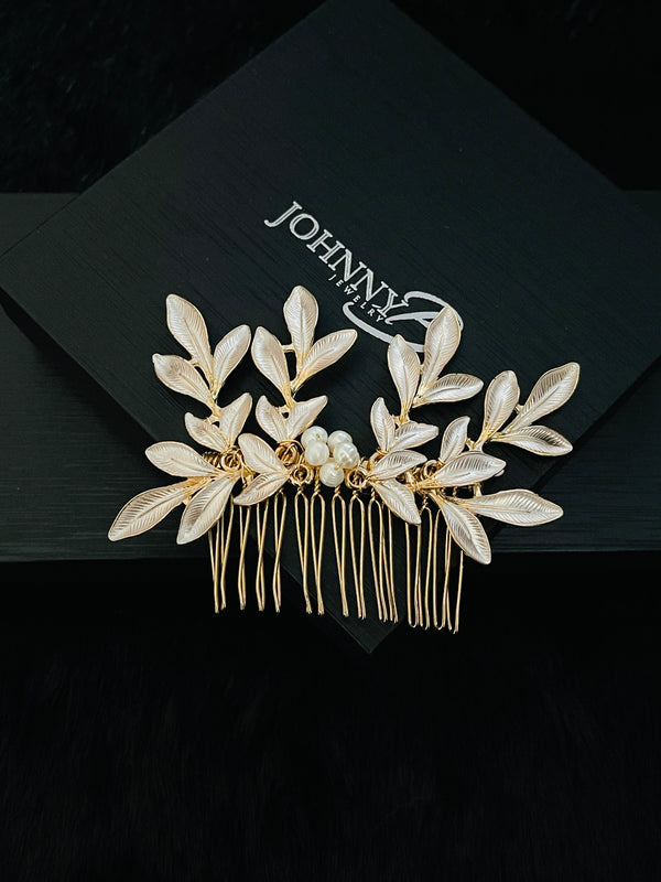 GRETA - Leaves And Pearls Hair Comb In Gold - JohnnyB Jewelry