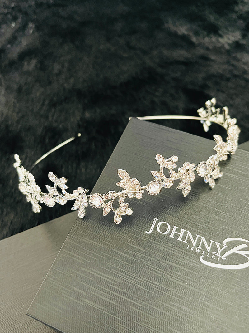 LIV- FLORAL SHAPE WITH ROUND CRYSTAL TIARA
