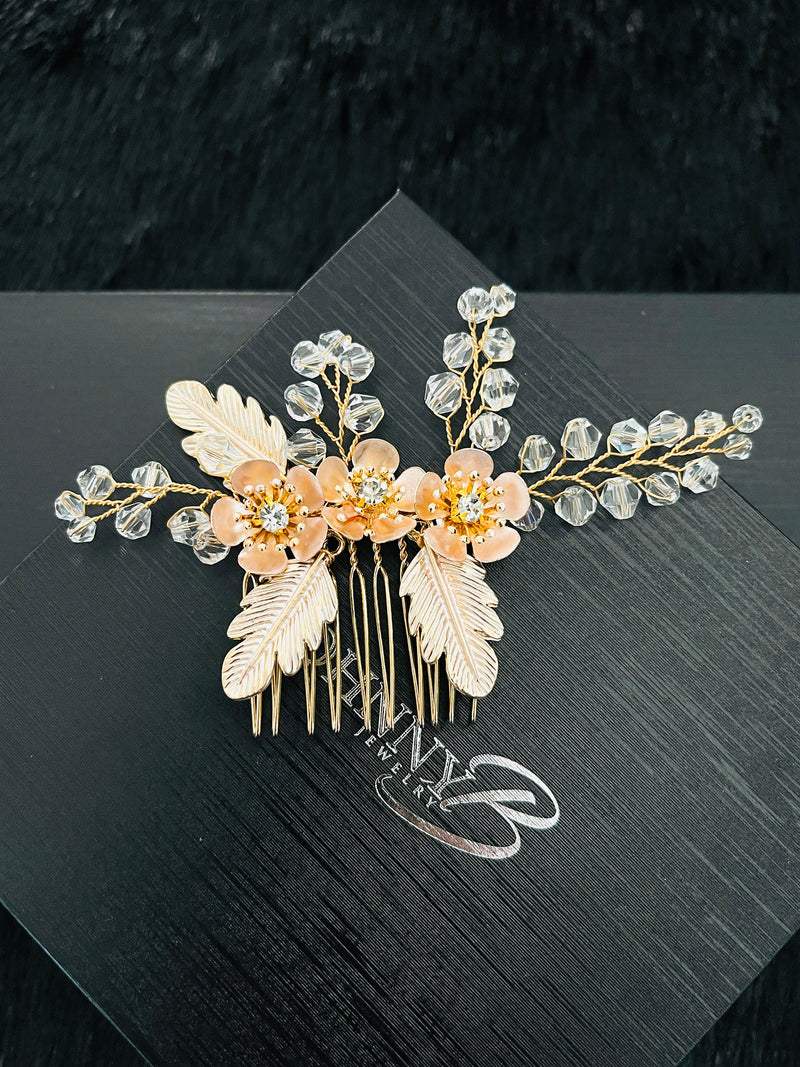 ZELIA - BICONE CRYSTAL AND METAL FLOWER HAIR COMB