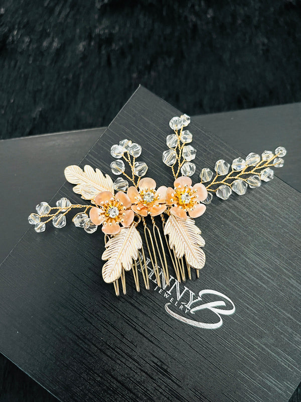 ZELIA - BICONE CRYSTAL AND METAL FLOWER HAIR COMB