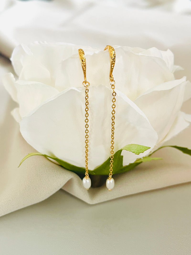 PEARLENE - 4-5MM DAINTY PEARL DROP EARRINGS