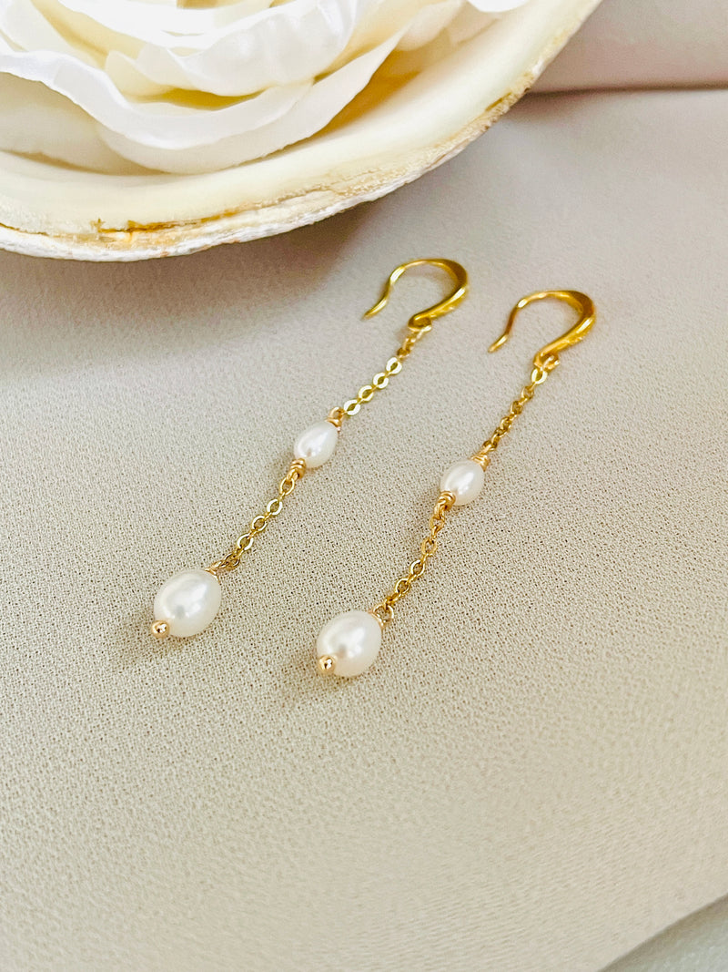 PEARLENE - 4-7MM DOUBLE PEARL DROP CHAIN EARRINGS