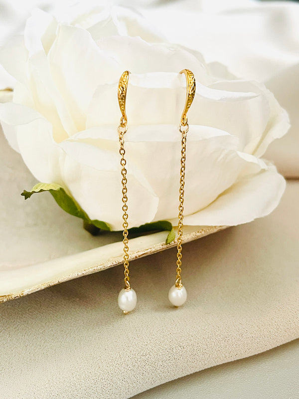 PEARLENE - 6-7MM DAINTY PEARL DROP EARRINGS