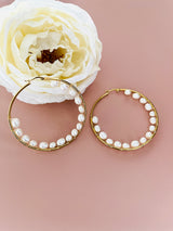 PEARLENE - FRESHWATER PEARL SETTING IN A LARGE HOOP EARRINGS